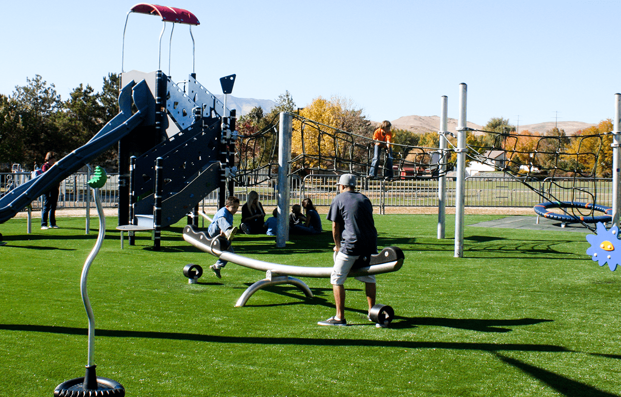 playground-min